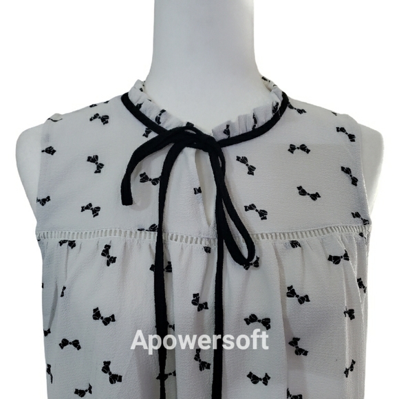 E&M Tops - Women's Black and White Sleeveless Blouse